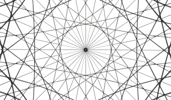 Structură arhitecturală fotografiată de jos, cu linii geometrice convergente